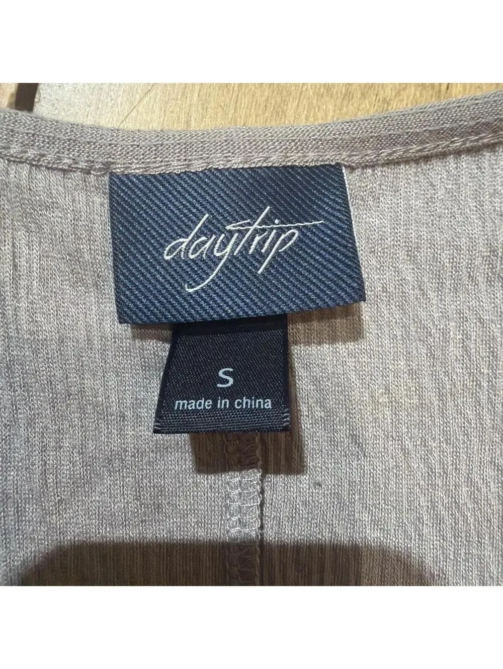 Daytrip Women's Grey and Brown Crop-top